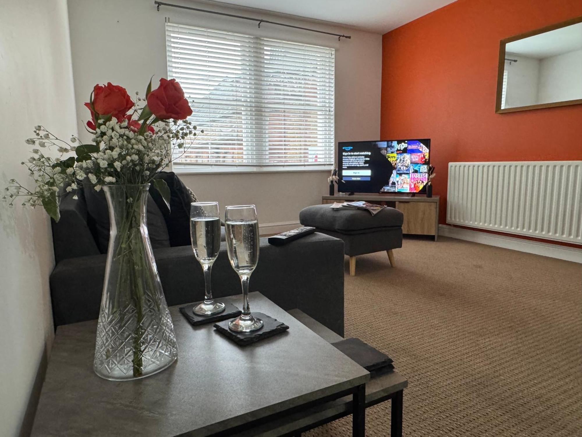 Curwen Apartment เวิร์คคิงตัน ภายนอก รูปภาพ
